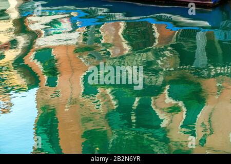 réflexions dans l'eau, venise, italie Banque D'Images