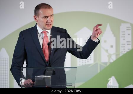 Varsovie, Mazovian, Pologne. 3 mars 2020. Participation Du Président De La Pologne Andrzej Duda Et Du Président De L'Islande Guoni Th. Johannesson Dans La Conférence Ouverture Du Programme Environnement, Energie Et Changement Climatique Dans Le Cadre De La 3ème Édition Des Fonds Norvégiens Et De L'Eee En Poland.in Photo: Guoni Th. Johannesson Credit: Hubert Mathis/Zuma Wire/Alay Live News Banque D'Images