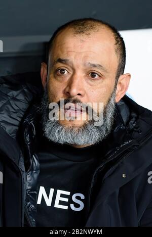 Barcelone - 27 FÉVRIER : l'entraîneur Nuno Espirito Santo au match De l'Uefa Europa League entre le RCD Espanyol et Wolverhampton Wanderers au stade RCDE Banque D'Images