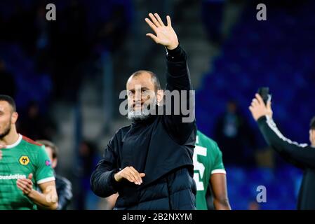 Barcelone - 27 FÉVRIER : l'entraîneur Nuno Espirito Santo au match De l'Uefa Europa League entre le RCD Espanyol et Wolverhampton Wanderers au stade RCDE Banque D'Images