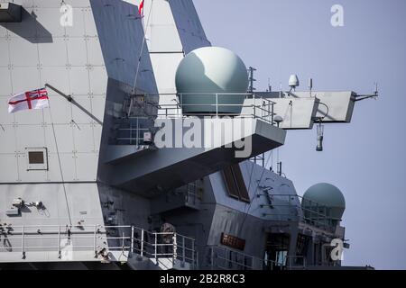 HMS Prince de Galles a vu sur la rivière Mersey à Liverpool lors de sa première sortie publique, illustrée le 3 mars 2020. Banque D'Images