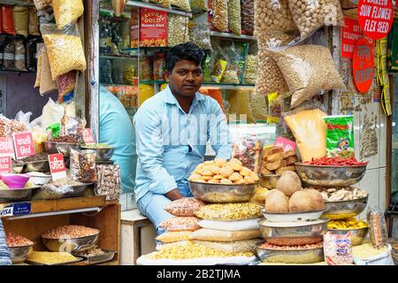 Chandni Chowk bazar, l'un des plus anciens marchés de l'Inde, à Old Delhi Banque D'Images