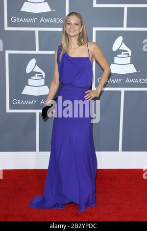 12 février 2012, Los Angeles, CA, États-Unis: Los ANGELES - 12 FÉVR.: Tamara Braun aux Grammy Awards au Staples Center le 12 février 2012 à Los Angeles, CA (Credit image: © Kay Blake/ZUMA Wire) Banque D'Images