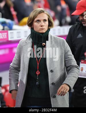 Munich, Allemagne. 21 février 2020. Kathleen Krüger, chef d'équipe du FC Bayern. (À dpa 'Confidante des stars du Bayern: Chef d'équipe sourit et garde le silence') crédit: Angelika Warmuth/dpa/Alay Live News Banque D'Images