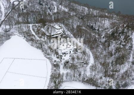 , ruines du château de New Isenburg à Bredeney, 18.01.2013, vue aérienne, Allemagne, Rhénanie-du-Nord-Westphalie, région de la Ruhr, Essen Banque D'Images