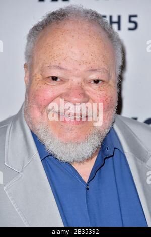 Los Angeles, États-Unis. 02 mars 2020. Stephen McKinley Henderson lors de la première des miniséries FX/Hulu 'devs' aux cinémas ArcLight. Los Angeles, 03/02/2020 | utilisation dans le monde crédit: DPA/Alay Live News Banque D'Images