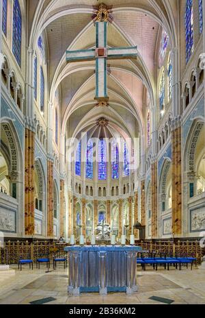 France, Eure-et-Loir, Chartres, cathédrale Notre-Dame (notre-Dame) de Chartres classée au patrimoine mondial par l'UNESCO, la chorale et l'autel principal Banque D'Images