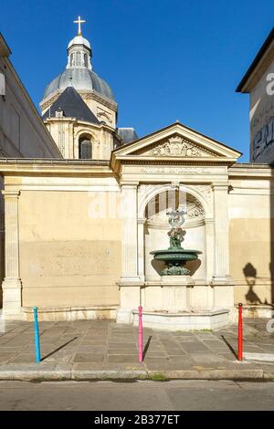 France, Paris, église Saint-Paul Saint-Louis de la rue Charlemagne Banque D'Images