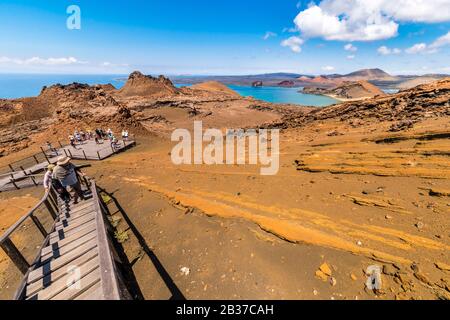 Équateur, archipel de Galapagos, classé au patrimoine mondial de l'UNESCO, sentier de randonnée sur l'île Bartolome Banque D'Images