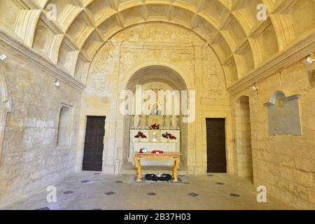 L'intérieur de la Chapelle de Sainte-Anne à la forteresse de St Elmos à Malte. Banque D'Images