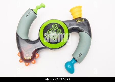 Jeu Rétro Pour Ordinateur De Poche Hasbro Bop It Extreme 2 Banque D'Images