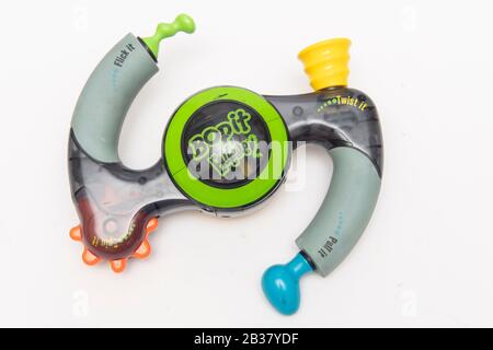 Jeu Rétro Pour Ordinateur De Poche Hasbro Bop It Extreme 2 Banque D'Images