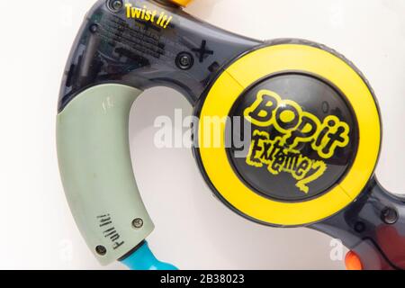 Jeu Rétro Pour Ordinateur De Poche Hasbro Bop It Extreme 2 Banque D'Images