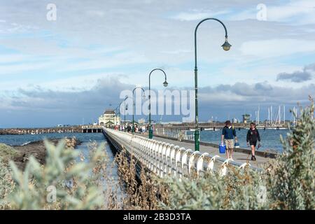 Jetée De St Kilda Depuis Esplanade, St Kilda, Melbourne, Victoria, Australie Banque D'Images