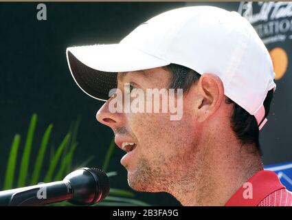 Orlando, États-Unis. 04 mars 2020. Rory McIlroy, golfeur professionnel d'Irlande du Nord, classé numéro un au monde, répond aux questions des médias lors de la ronde pro-Am à l'invitation Arnold Palmer présentée par Mastercard au Bay Hill Club & Lodge. Crédit: Sopa Images Limited/Alay Live News Banque D'Images