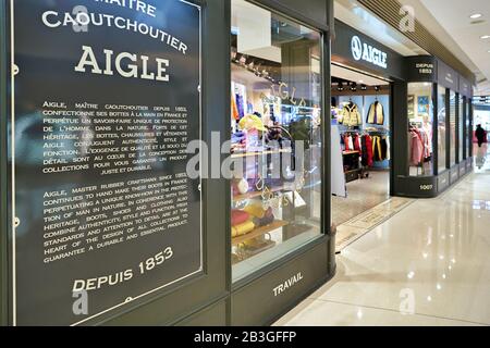 Hong KONG, CHINE - VERS JANVIER 2019 : magasin Storefront d'Aigle dans le centre commercial Elements Banque D'Images