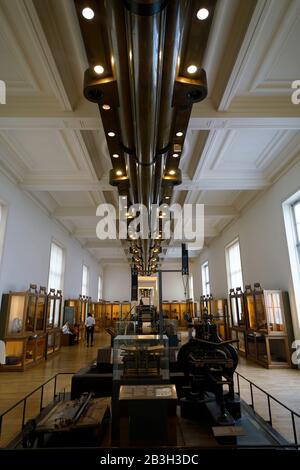 Vue intérieure du Musée des Arts et métiers d'art de Metiers.Paris.France Banque D'Images