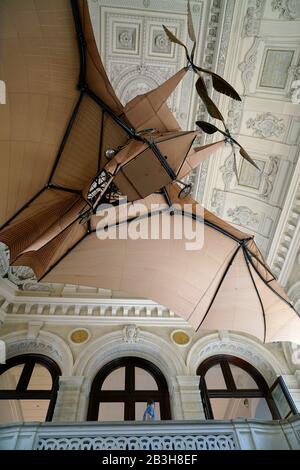 L'avion Avion III original de Clément Ader s'affiche au Musée des Arts et métiers.Paris.France. Banque D'Images