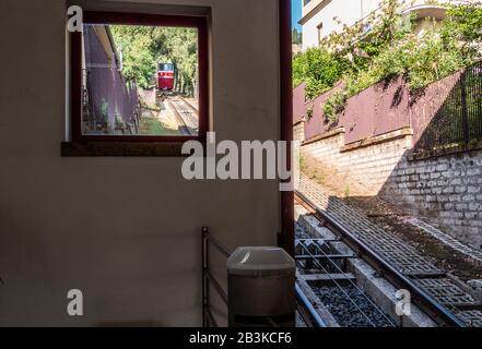 Italie, Ombrie, vue depuis le funiculaire d'Orvieto Banque D'Images