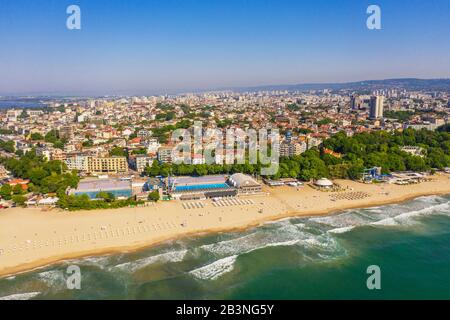 Vue aérienne de drone, Varna, Bulgarie, Europe Banque D'Images