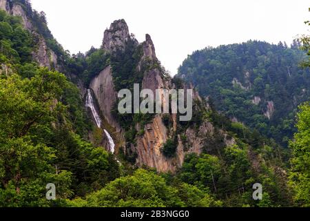 Ginga Falls, Sounkyo, Parc National De Daisetsuzan, Hokkaido, Japon, Asie Banque D'Images