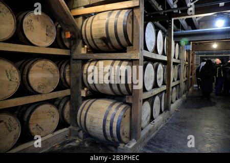 Fûts de whisky dans la caserne de Jack Daniel's Distillery.Lynchburg.Tennessee.USA Banque D'Images