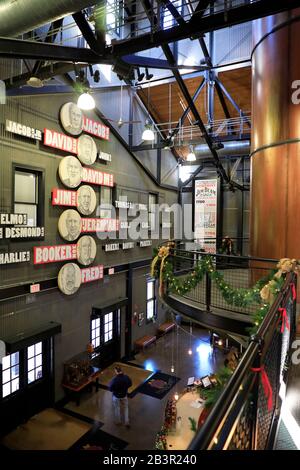 Vue intérieure de Jim Beam American Stillhouse.Jim Beam Distillery.Clermont.Kentucky.USA Banque D'Images