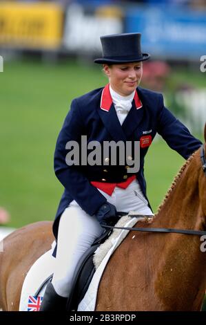 Zara Phillips (GBR) équitation Toytown - World Equestrian Games, Aix-la-Chapelle, - le 25 août 2006, Concours Complet test de dressage Banque D'Images