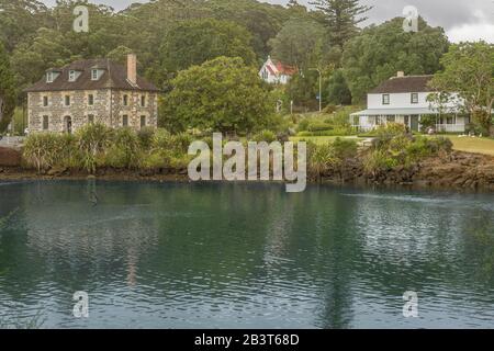 Nouvelle-Zélande, Île Du Nord, Baie Des Îles, Kerikeri Inlet, Stone Store Et Kemp House Banque D'Images