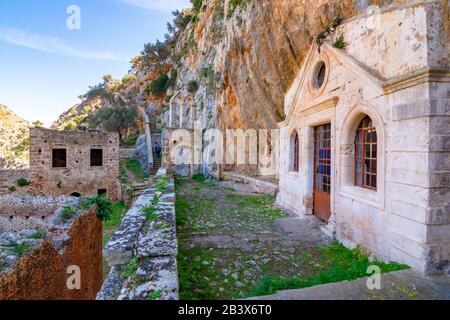 Le monastère de Katholiko (église de St Jean l'Hermit), près du monastère de Gouverneto, la Crète de la Canée Banque D'Images