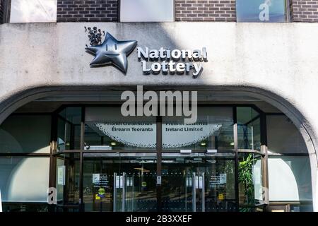 Les bureaux de la Loterie nationale dans Abbey Street. La loterie est gérée par Premier Lotteries Ireland. Banque D'Images