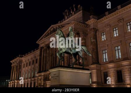 Schloss-Arkaden à Braunschweig est un bon exemple de donner une nouvelle vie au bâtiment historique Banque D'Images