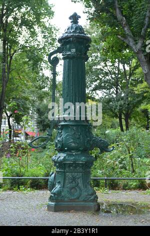 Wasserpumpe, Winterfeldtplatz, Schöneberg, Berlin, Deutschland Banque D'Images