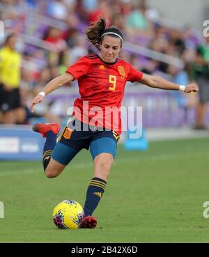 Orlando, Floride, États-Unis. 5 mars 2020. Espagne Forward MARTA CARDONA (9) conduit le ballon pendant le match de la coupe Shebeles Espagne contre le Japon au stade Explororia à Orlando, Fl le 5 mars 2020. Crédit: Cory Knowlton/Zuma Wire/Alay Live News Banque D'Images