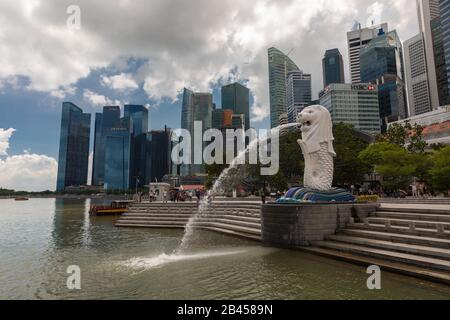 Merlion, célèbre monument, Singapour Banque D'Images