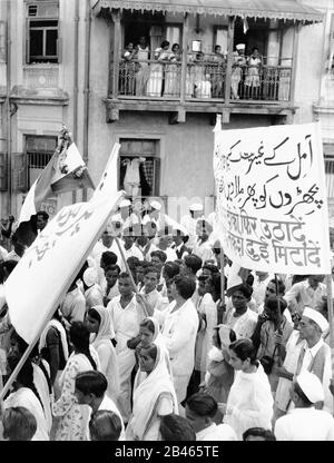 Célébration de la Journée de l'indépendance, procession de Prithviraj Kapoor, Bombay, Maharashtra, Inde, Asie, 15 août 1947, ancienne image du millésime 1900 Banque D'Images