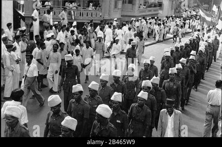 Fête de l'indépendance procession , Bombay, Mumbai, Maharashtra, Inde, Asie, 15 août 1947, ancienne image du XXe siècle Banque D'Images