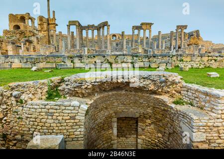 Théâtre. Ruines de la ville romaine. Banque D'Images