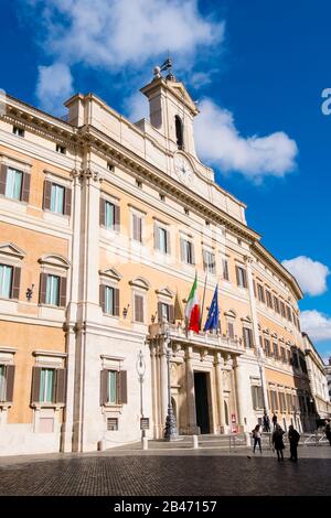 Palazzo Montecitorio, Piazza di Monte Citorio, centro storico, Rome, Italie Banque D'Images