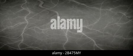 Élégant fond noir marbré vide horizontal. Carte antique de luxe. Vieux papier peint à texture floue. Site Web de fond de tableau noir. Texturé vintage Banque D'Images