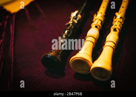 Instrument Historique De Musique Ancienne - Des Hautbois Baroques Sont Affichés Banque D'Images