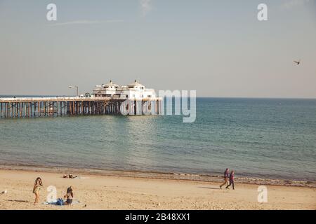 Malibu, Californie - 17 Février 2020 : Jetée De Malibu En Californie Du Sud Banque D'Images