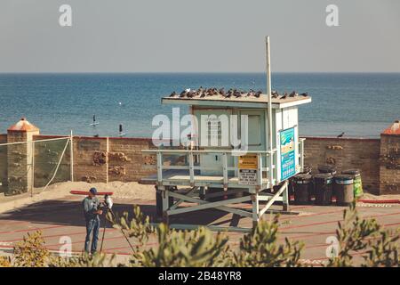 Malibu, Californie - 17 Février 2020 : Scène De Malibu Pier Beach Banque D'Images