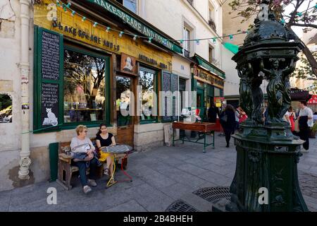 France, Paris, Quartier Latin, 37 Rue De La Bucherie, Shakespeare Et Librairie D'Entreprises Banque D'Images