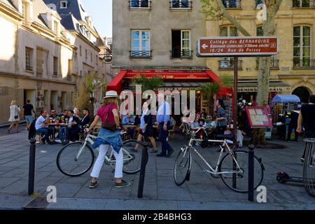 France, Paris, Quartier Latin, 37 Rue De La Bucherie, Shakespeare Et Librairie D'Entreprises Banque D'Images