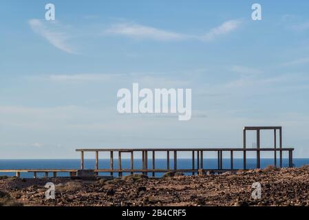 Espagne, Canaries, l'île de Fuerteventura, Costa Calma, abandonnés et non finis les bâtiments de l'hôtel Banque D'Images