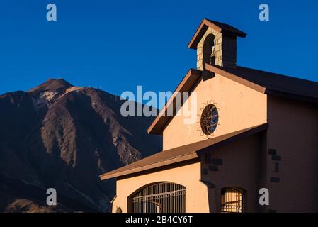 L'Espagne, Iles Canaries, Tenerife Island, El Teide, Ermita de Nuestra Señora de las NIeves chapelle Banque D'Images