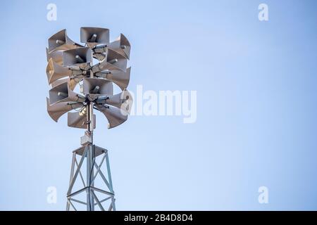tour avec bande de haut-parleurs pour la communication et l'annonce Banque D'Images