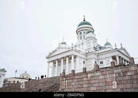 La cathédrale d'Helsinki, en Finlande, conçue par l'architecte allemand Carl Ludwig Engel Banque D'Images