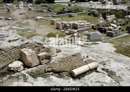 Grèce. Ancienne Eleusis. Emplacement d'un sanctuaire où a eu lieu les mystères de l'Eleusinian. Ruines du Telestérion. Banque D'Images